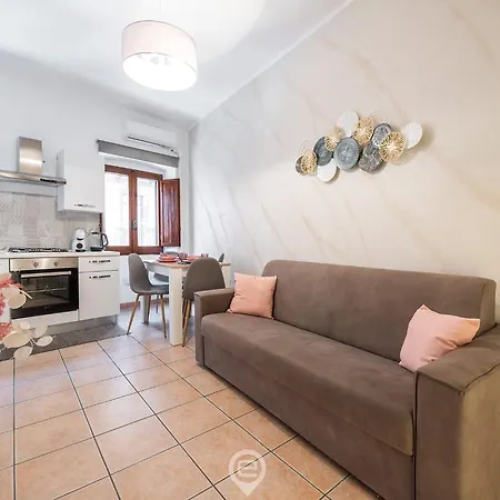 Estay - Corner - Nicola Apartamento Iglesias