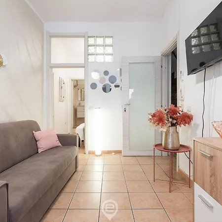 Estay - Corner - Nicola Apartamento Iglesias